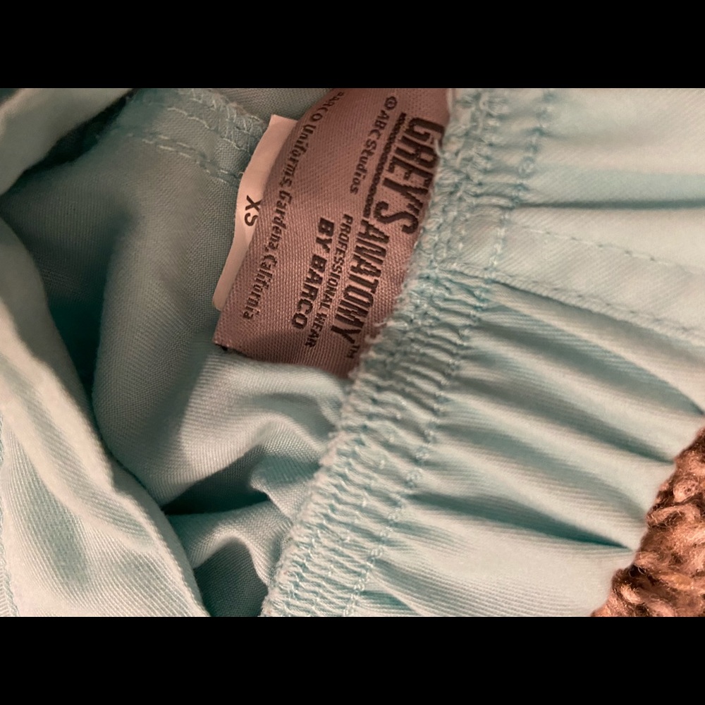 Grey’s anatomy scrub set - Picture 5 of 5